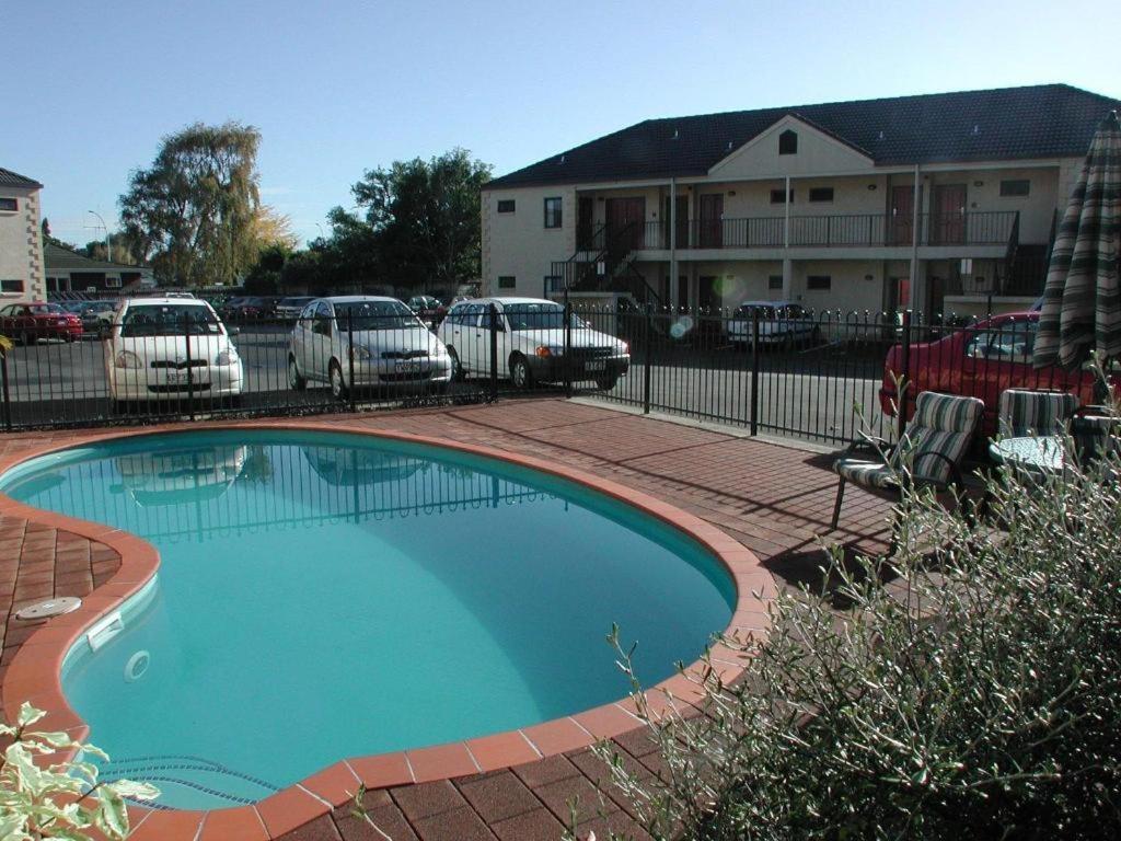 Anglesea Motel And Conference Centre Hamilton Exterior photo